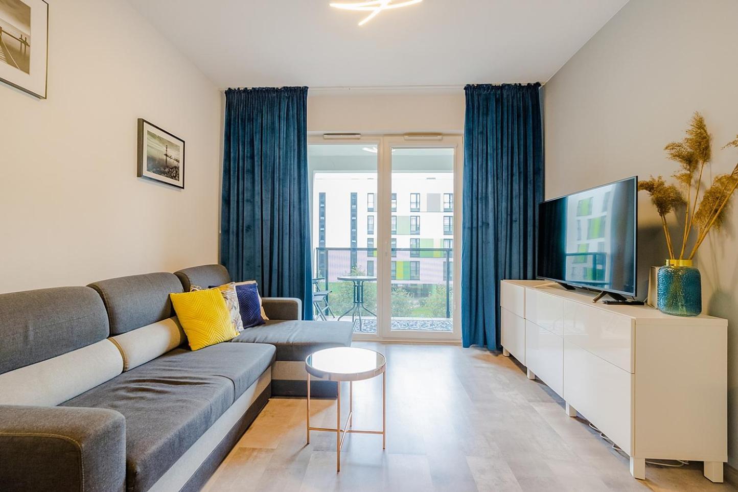 Family Apartment Zoliborz By Noclegi Renters Warsawa Bagian luar foto